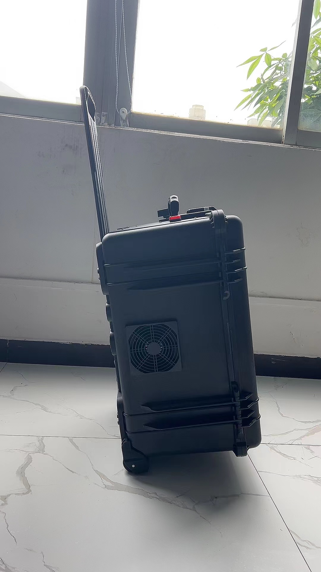 安远手拉箱型移动通信干扰器